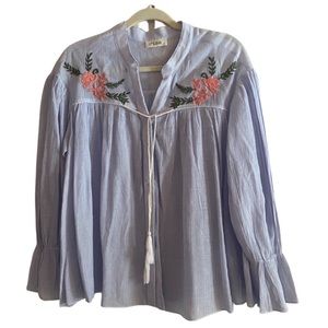 C’ISA Women’s Peasant Blouse with Floral Embroidery Blue & Coral Sz Small